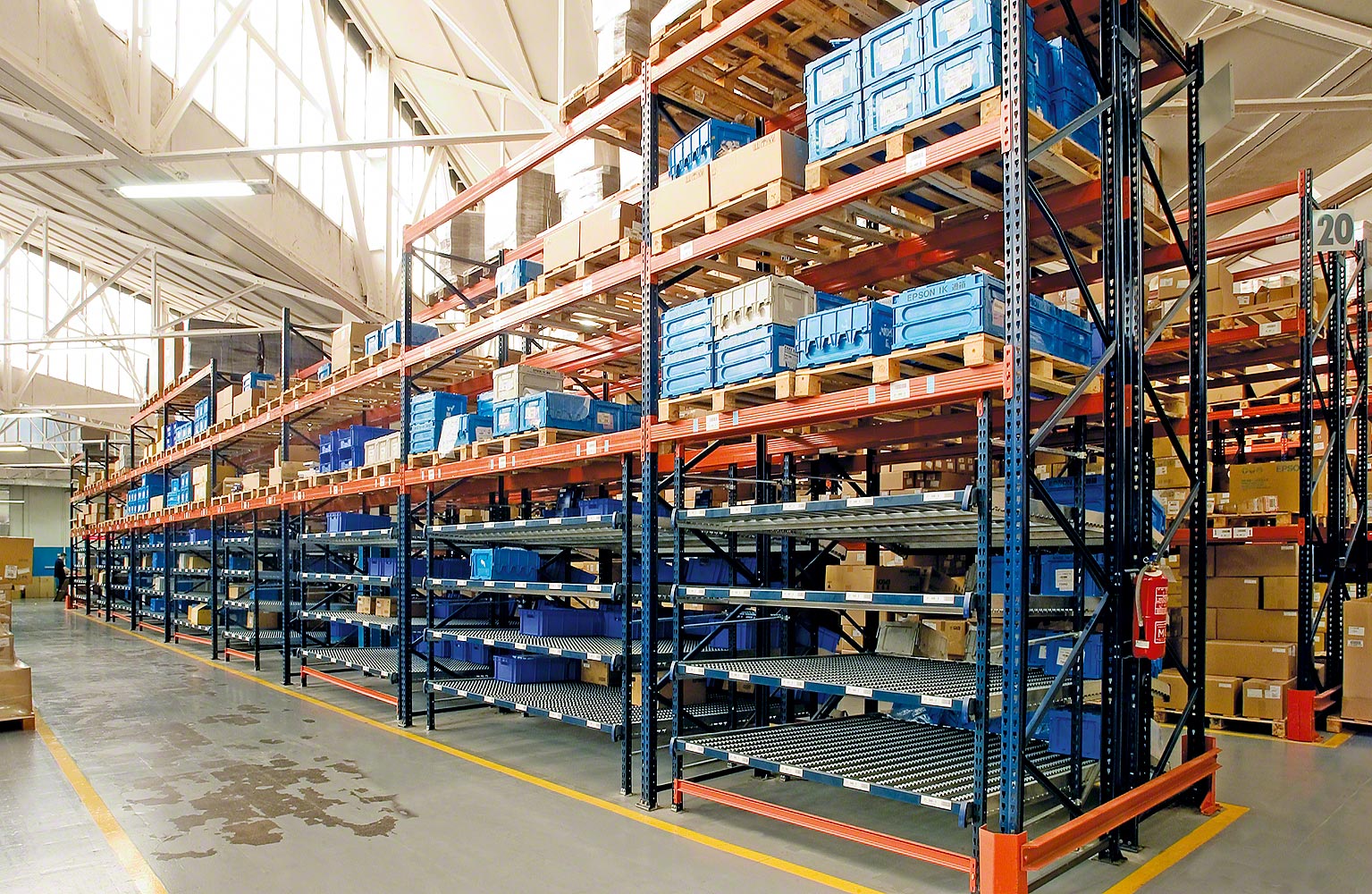 重力式分拣货架